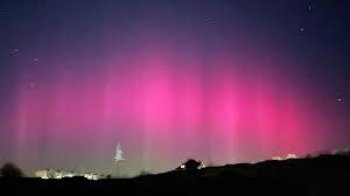 Полярне сяйво в Україні: синоптикиня пояснює причину