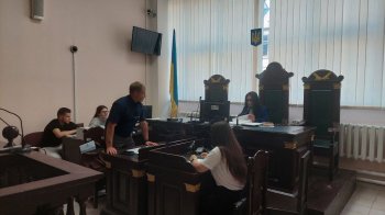 Підозрюваний у вбивстві Ірини Фаріон написав заяву на її доньку через погрози