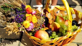 кошик на Спас