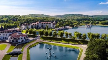 Суд повернув у держвласність ділянку з озером «Едем Резорт»: головні новини Львівщини 16 березня