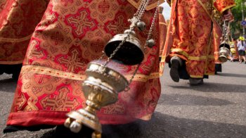 Зеленський призупинив громадянство 13 священників УПЦ МП — ЗМІ