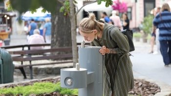 питний фонтан у Львові