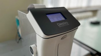 Львівські медики отримали сучасний апарат для досліджень крові