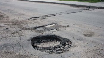 Суд стягнув з компанії “Онур” 132 тис. грн за завдану шкоду через поганий ремонт дороги