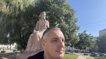 Ганущин після двох приводів знову не з’явився на суд у Львові