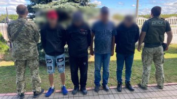 На Закарпатті прикордонникам знову довелось зупиняти ухилянтів попереджувальними пострілами