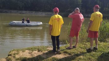 У Брюховичах з озера витягли тіло 57-річного місцевого мешканця