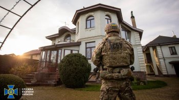 Лідерів псевдорелігійної секти АллатРа викрили в антиукраїнській діяльності