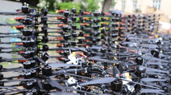 Зі Львівщини передали ще понад 500 FPV-дронів та сучасну техніку на передову