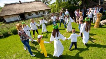 Великдень у Шевченківському гаю: гаївки, веснянки й концерт
