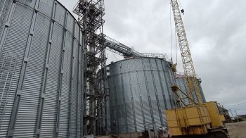 Зерносховище на Львівщині