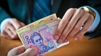 Заступник мера Пустомитів, якого піймали на хабарі, вийшов під заставу