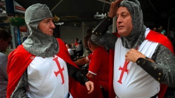 Англійським вболівальникам заборонили вхід на стадіон під час Чемпіонату світу-2022: в чому причина