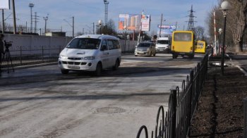 На два дні у Львові перекриють рух через залізничний переїзд