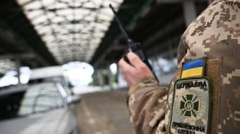 На Львівщині у пенсіонерки конфіскували ікону на кордоні