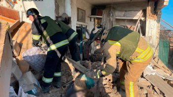 Наслідки російського удару по Гуляйполю Запорізької області 7 квітня 2024, фото ДСНС