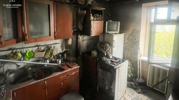 Зруйнований будинок внаслідок пожежі