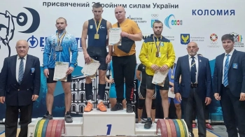Львівські важкоатлети перемогли на командному чемпіонаті України