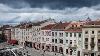 Густий туман та гроза: якою буде погода у Львові 3 липня