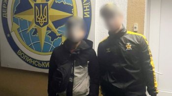 Затриманих на Львівщині двох громадян Туркменістану депортують з України