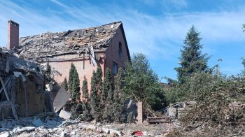 Ракетний удар по Донеччині: загинуло подружжя, дитина поранена