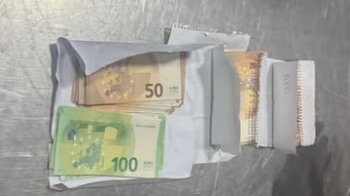 56-річна жінка намагалась вивезти з України 17 тис. євро без декларування