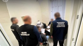 Підозрюваного у безпідставній виплаті 72 млн грн підполковника НГУ відсторонили від посади