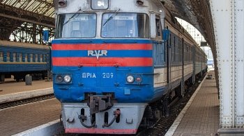 Уночі на львівському вокзалі зайнявся потяг: пасажирів евакуювали