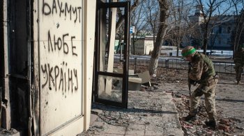 Ситуація дуже динамічна, подекуди були просування на північному фланзі: Міноборони про Бахмут Ситуація дуже динамічна, подекуди були просування на північному фланзі: Міноборони про Бахмут