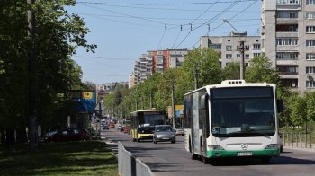 Через реконструкцію вулиці у Львові громадський транспорт курсуватиме зі змінами