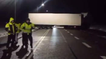 Польські протестувальники перегородили дорогу на пункті пропуску “Дорогуськ — Ягодин”