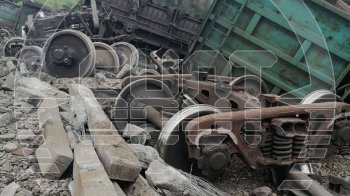 Вибух на залізниці: на Бєлгородщині 15 вагонів зійшли з колії (фото)