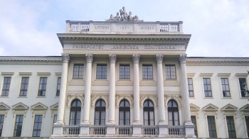 Одним заберуть, щоб іншим додати: як тепер ділитимуть стипендії українським студентам