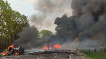 На трасі "Київ-Чоп" автобус зіткнувся з бензовозом: щонайменше 16 загиблих (ОНОВЛЕНО)