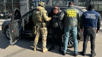 Прикордонник відмовився від хабаря та допоміг викрити черговий канал переправлення ухилянтів