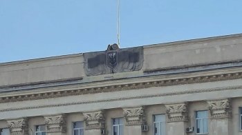 Зникнення російського прапора з будівлі Херсонської ОДА може бути провокацією ворога — ОК «Південь»