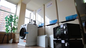 Холодильники та пральні машини: Підбузький геріатричний пансіонат отримав нову побутову техніку