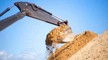 Депутата сільради на Львівщини оштрафували на 9 тис. грн за незаконний видобуток піску