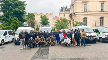 Французькі благодійники передали на Львівщину 10 евакуаційних машин для військових