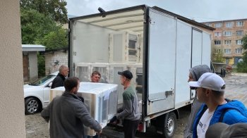 Львівщина отримала техніку для облаштування житла переселенців