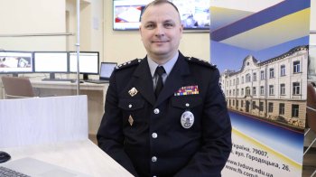 В університеті внутрішніх справ у Львові студентів змушували зніматися для ТікТок та Instagram