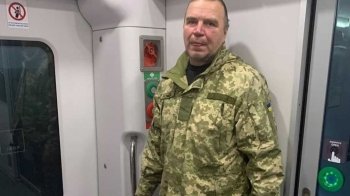 Тренінги для провідників та ініціатива для пасажирів: в «Укрзалізниці» відреагували на скандал із військовим у поїзді