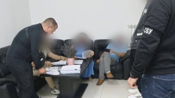 Директорка приватної фірми за 15 млн продала ЗСУ браковані резервуари