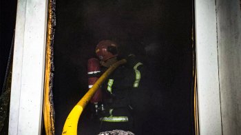 На Львівщині внаслідок пожежі госпіталізували мати та дворічного сина