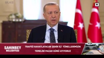 Президенту Туреччини Ердогану стало погано під час інтерв’ю (відео)