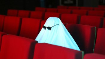 Фільми на Геловін 2025: найкраща добірка для моторошно-затишного вечора