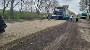 На Львівщині відновили ремонт дороги Нижанковичі — Стрий