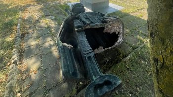 У Дрогобичі таки знесли пам’ятник герою радянського союзу Геврику