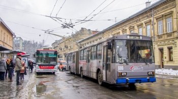Інцидент стався в тролейбусі №24 на проспекті Червоної калини, фото ілюстративне
