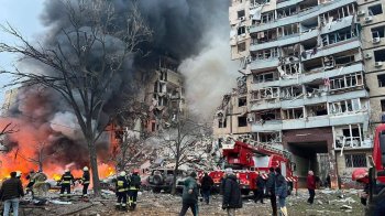 аслідки російського ракетного обстрілу Дніпра вдень 14 січня 2023 року.